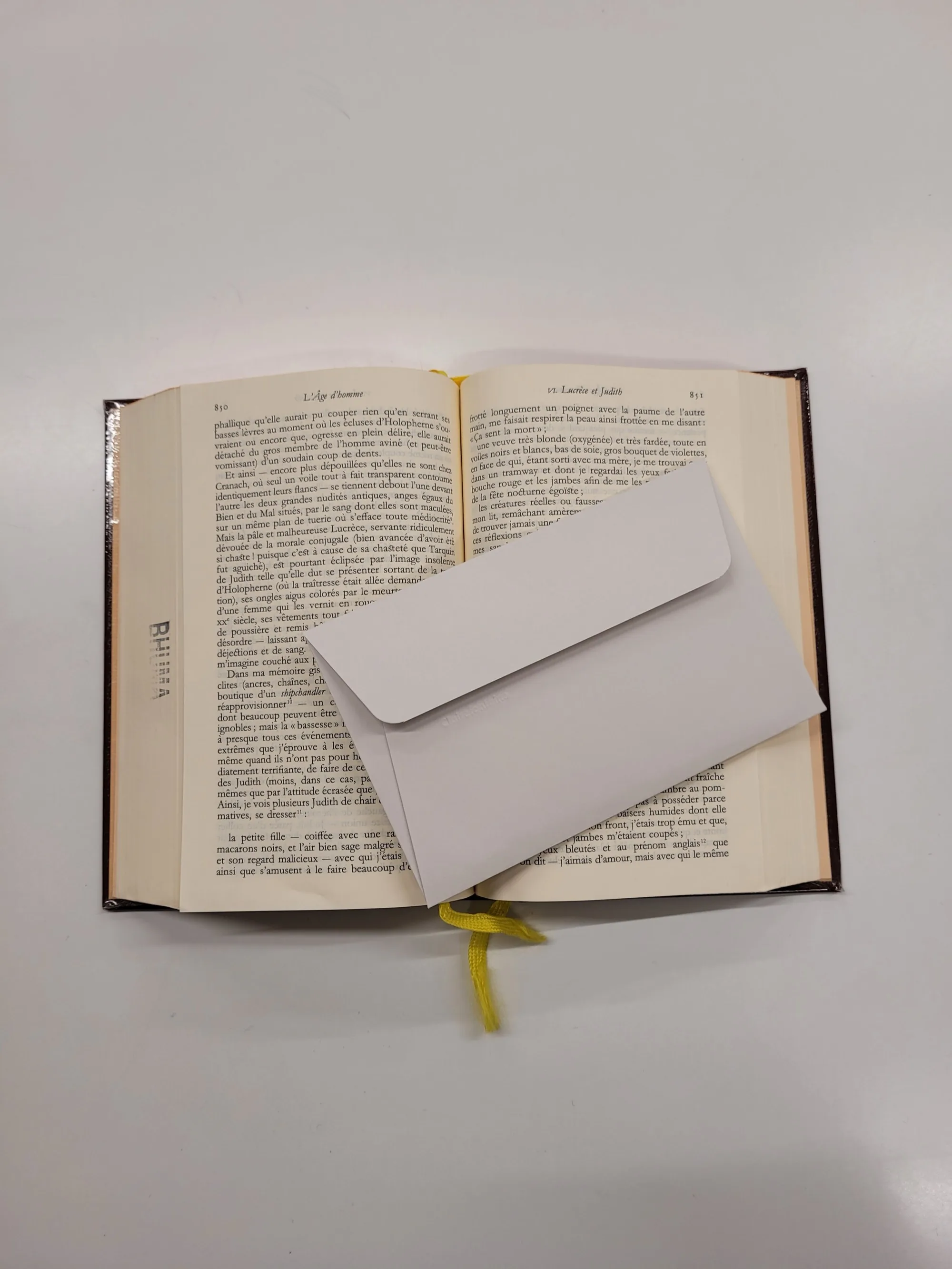 Salutations distinguées 1